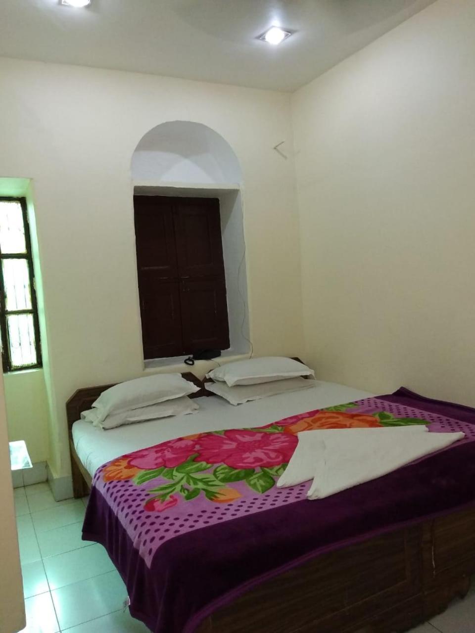 Ajay Guest House Варанаси Екстериор снимка